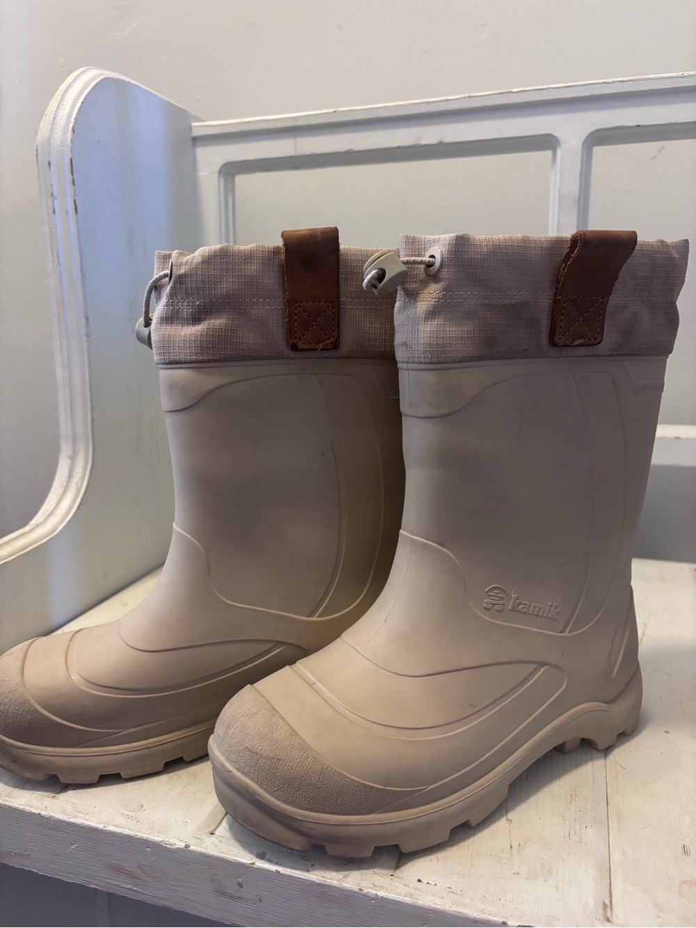 Kamik Kids Beige/Tan Waterproof Rain Boots with Drawstring Cuffs